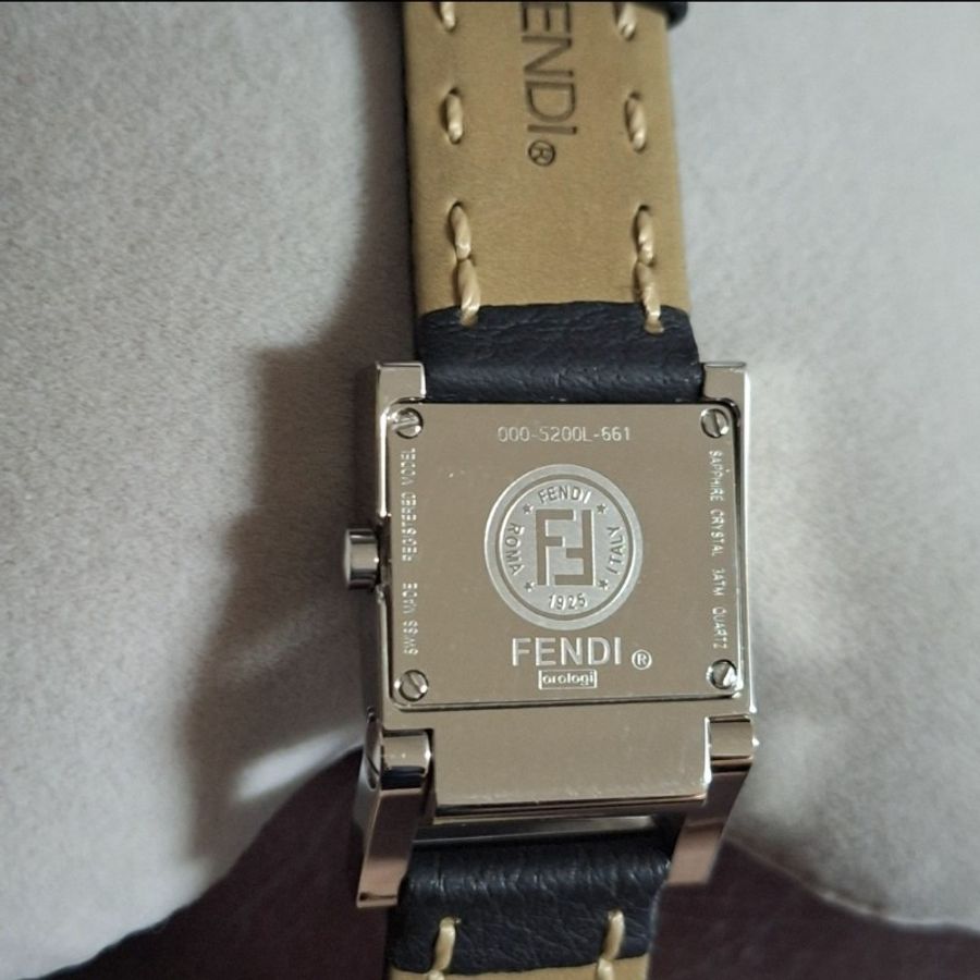 Fendi Orologi 黑色皮革腕錶-8