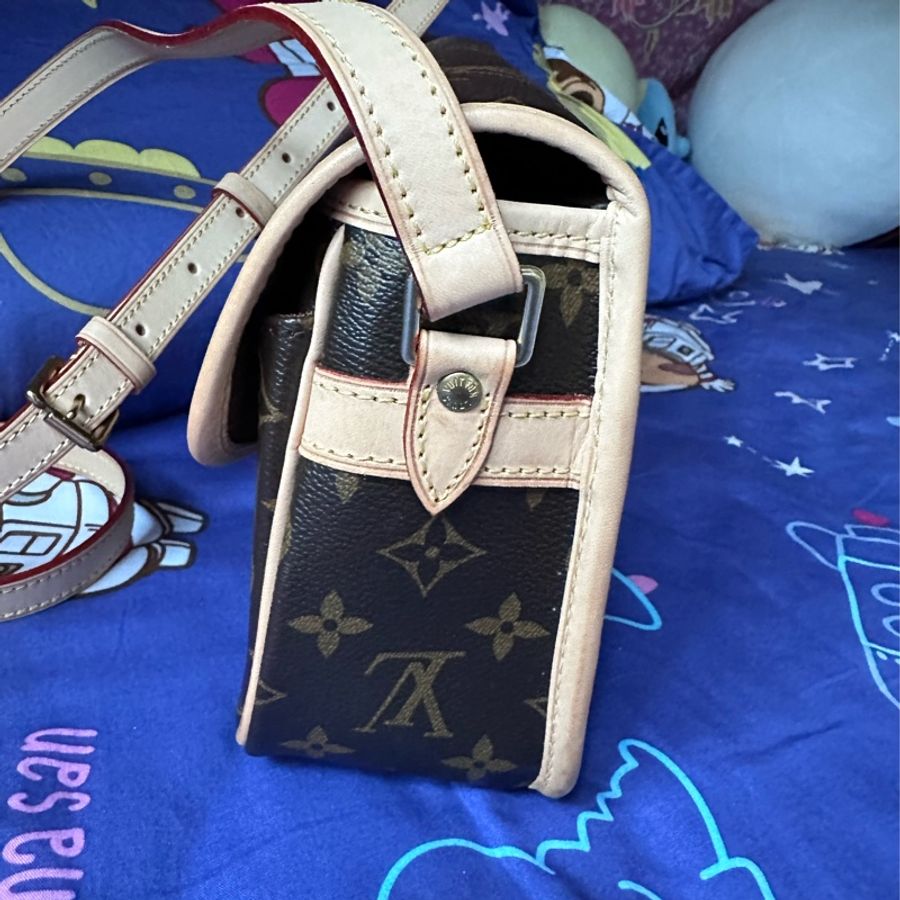 LOUIS VUITTON Sologne cloth handbag-7