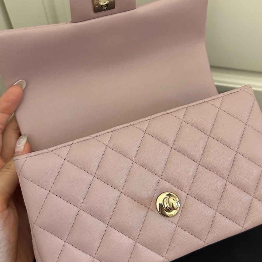 chanel 24P超美粉色mini cf 有手柄 接近全新!!-10