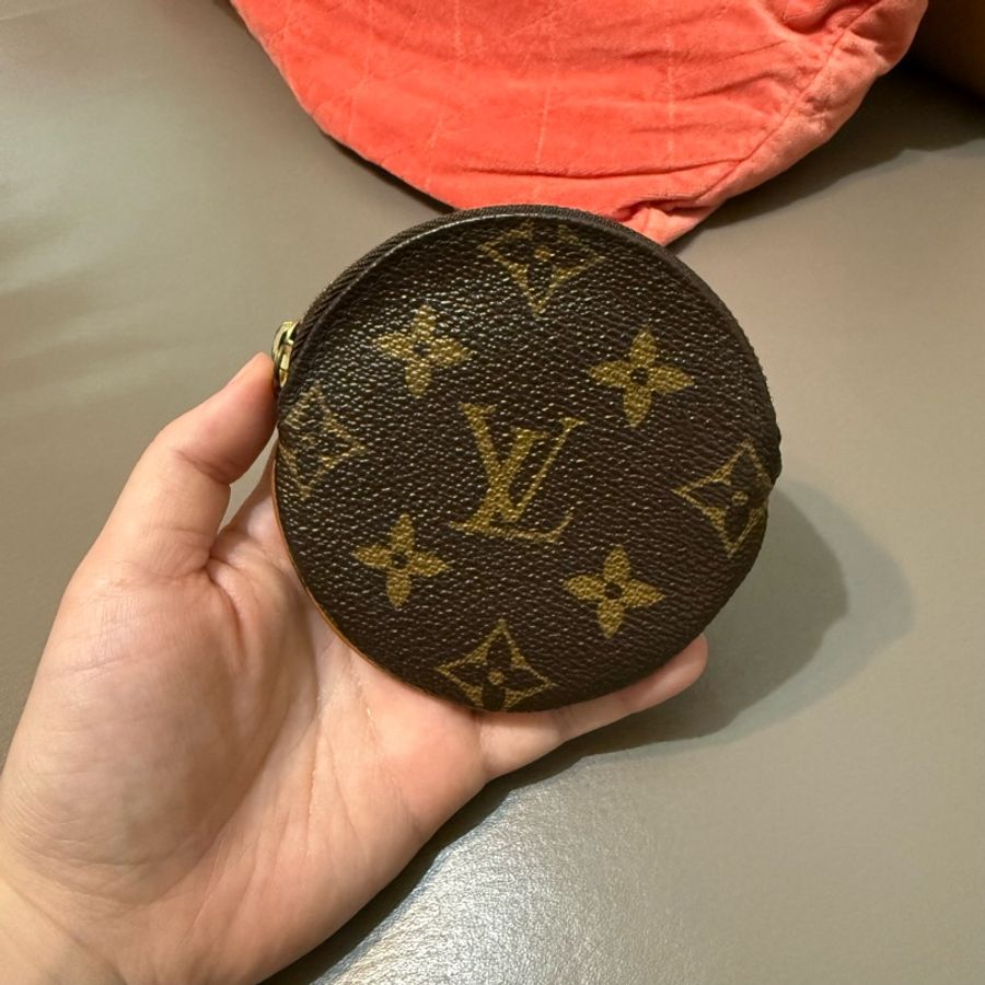 LV 經典老花 圓形零錢包-3