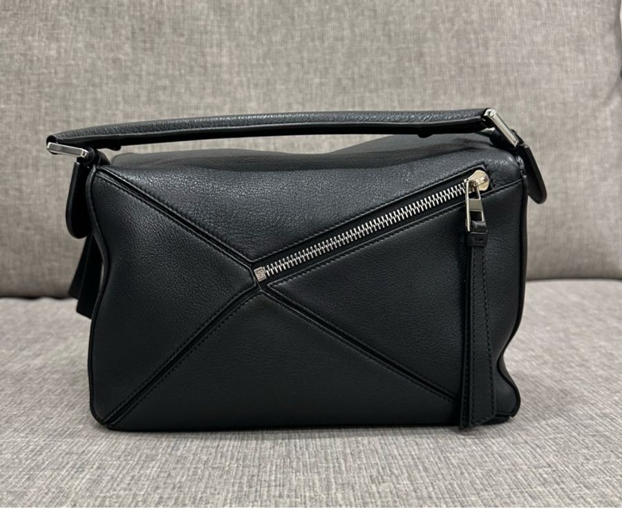 LOEWE Puzzle 黑色小號 拼圖包 幾何包(稀有白標款!)-1