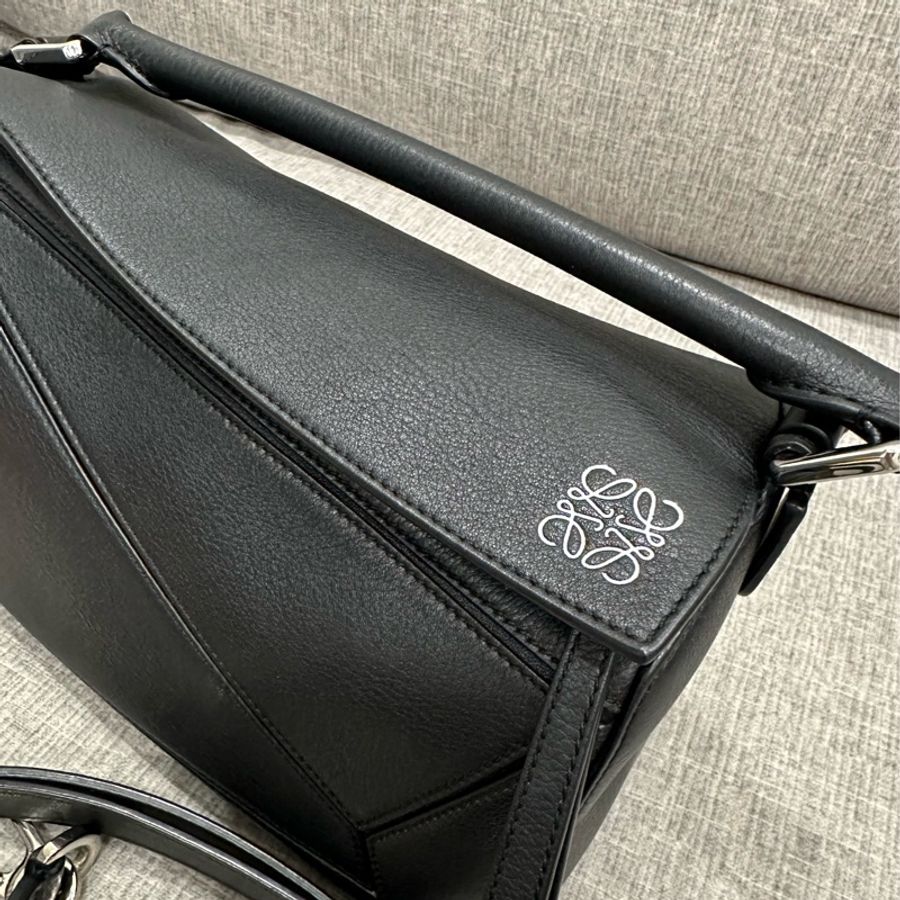 LOEWE Puzzle 黑色小號 拼圖包 幾何包(稀有白標款!)-4