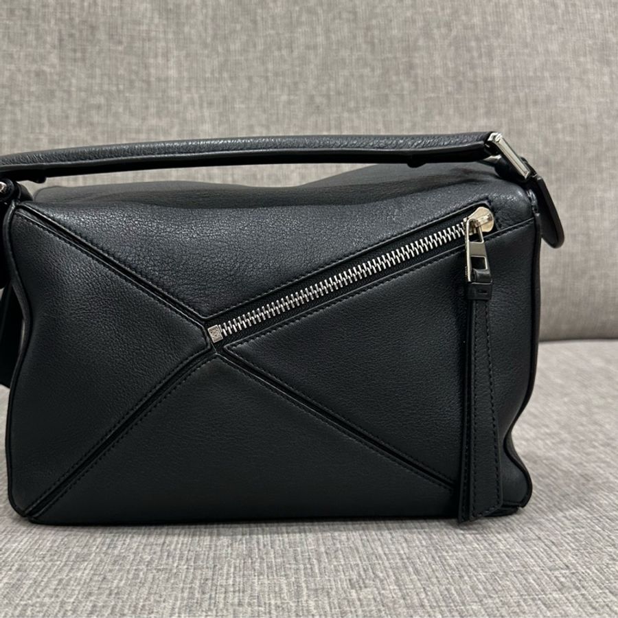 LOEWE Puzzle 黑色小號 拼圖包 幾何包(稀有白標款!)-8