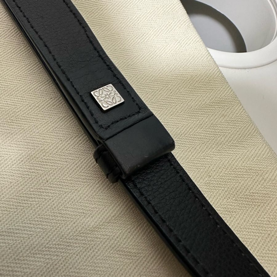 LOEWE Puzzle 黑色小號 拼圖包 幾何包(稀有白標款!)-14