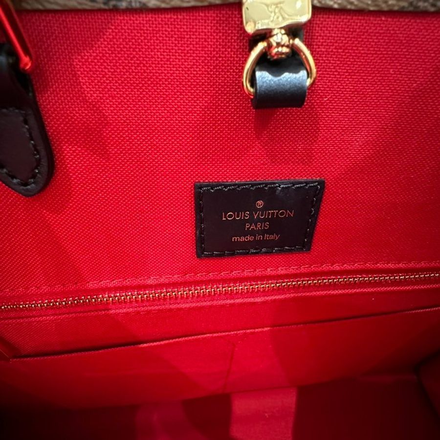 LV Onthego MM-4