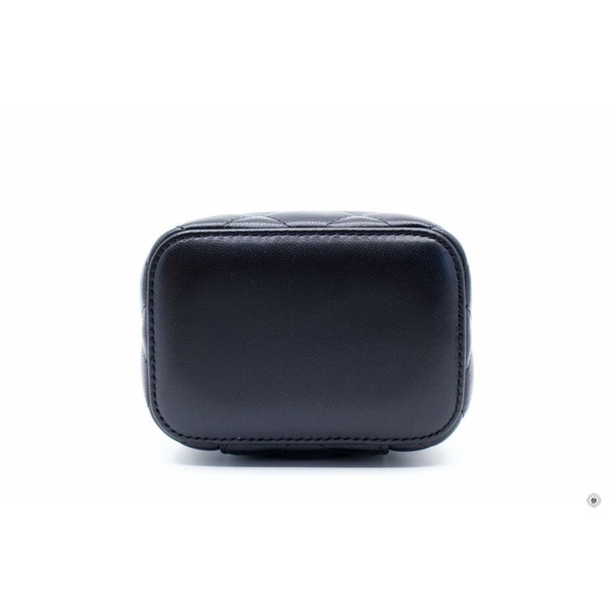 Chanel AP1340 Y04059 Small Vanity Case Black / C3906 Lambskin Shoulder Bags Ghw-3