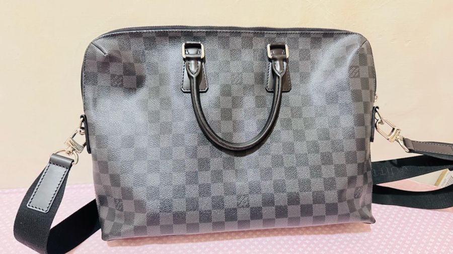 LV 黑色棋盤格公事包-0