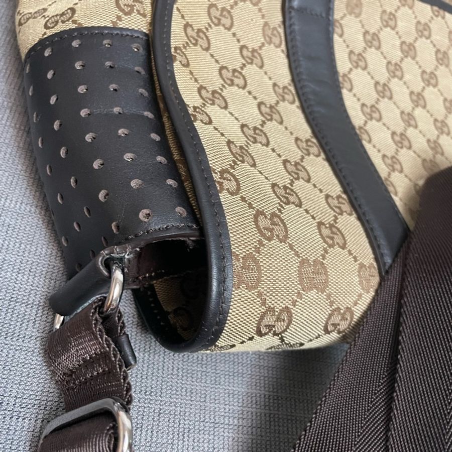 GUCCI 男用側斜包-4