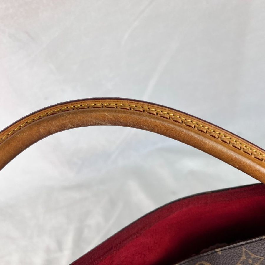 Louis Vuitton Monogram Gaia shoulder bag-13