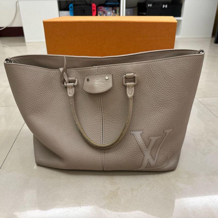 大象灰LOVIS VUITTON 包包-5