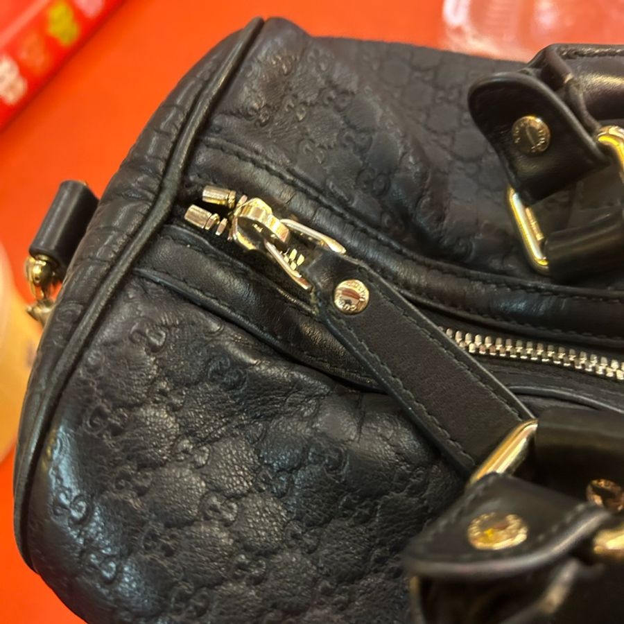 GUCCI Guccissima 牛皮壓紋手提/斜背二用波士頓包(黑色)-34