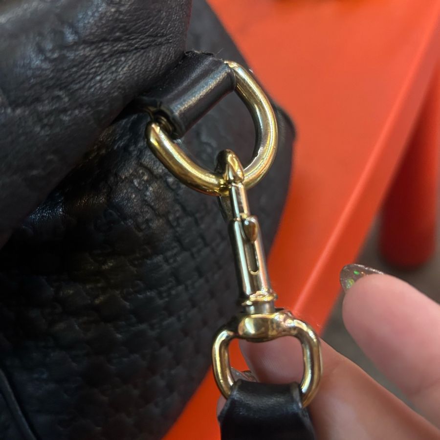 GUCCI Guccissima 牛皮壓紋手提/斜背二用波士頓包(黑色)-40