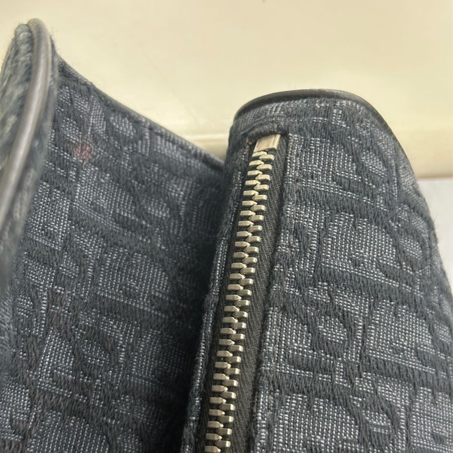 🈶購證 #新款閒置 #櫃上售近13萬 Dior黑刺繡馬鞍包 芯片款-69