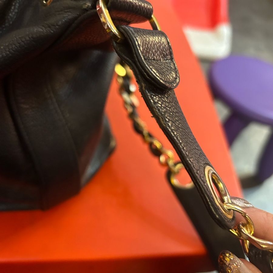 Chanel Vintago logo 黑色 古董包 束口金球水桶包-22