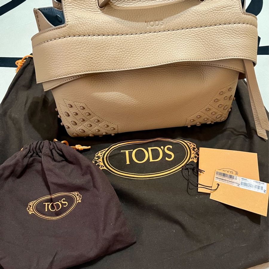 Tod’s wave mini豆豆包-3