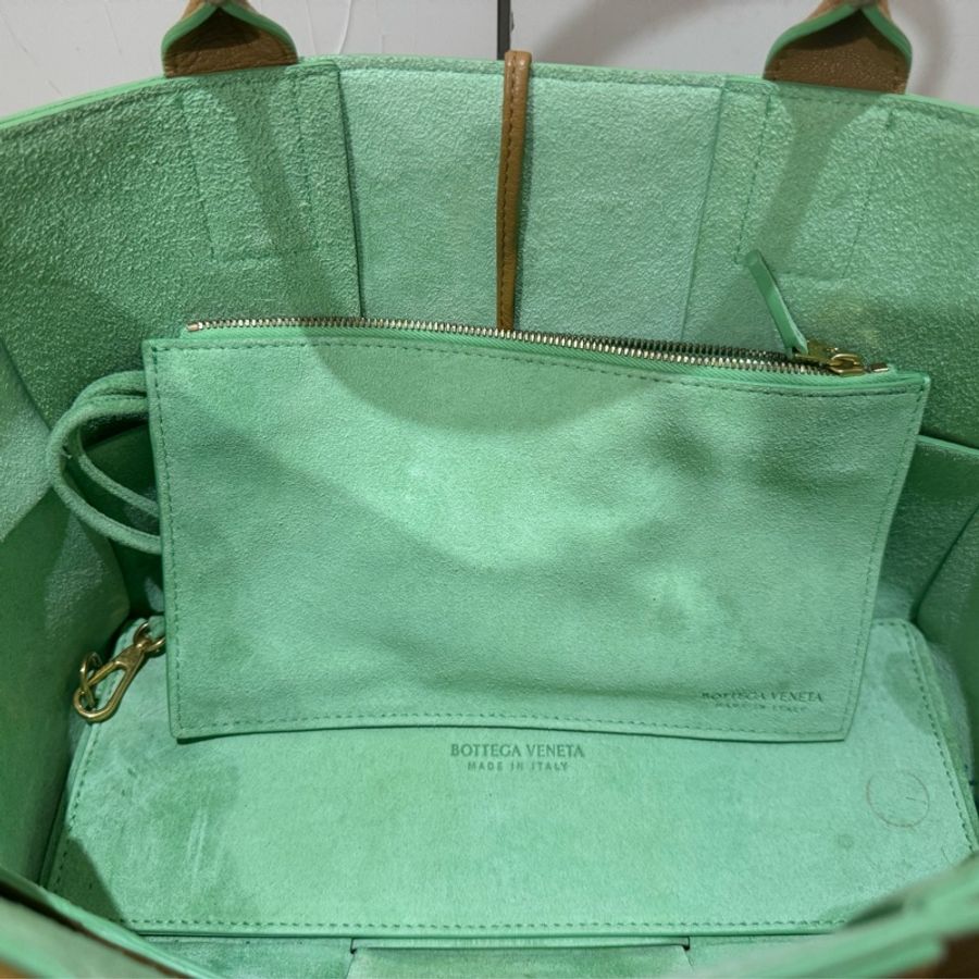 BOTTEGA VENETA BV 652867 ARCO S 雙色全皮大格編織手提包-16