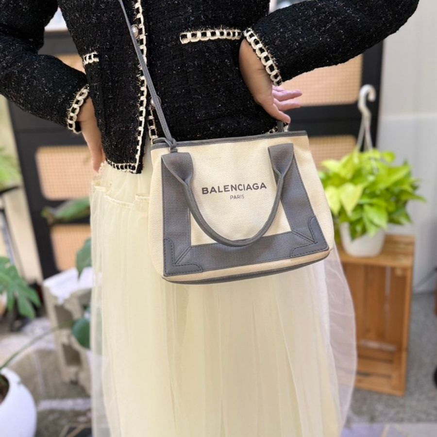 巴黎世家 BALENCIAGA 帆布XS牛皮包-1