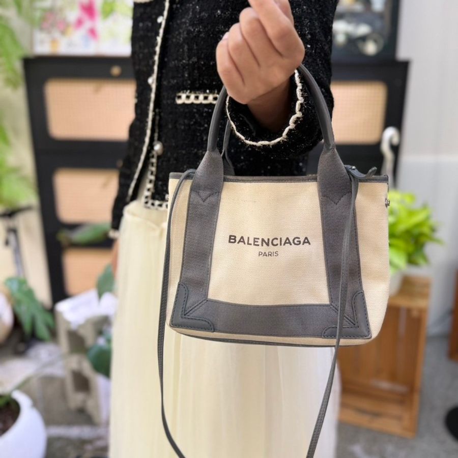 巴黎世家 BALENCIAGA 帆布XS牛皮包-3