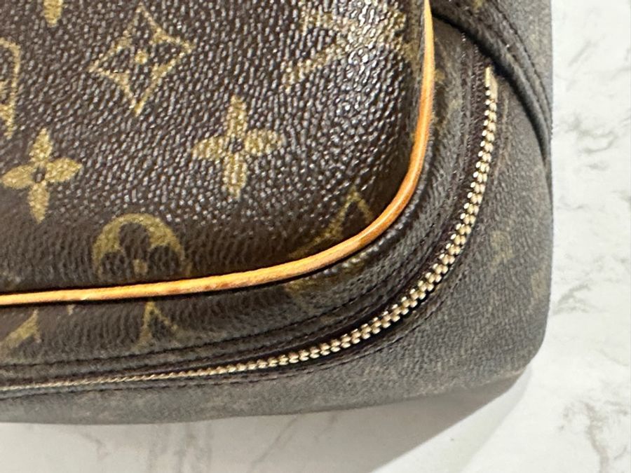 LOUIS VUITTON MONOGRAM EXCURSION 手提袋 M41450-11