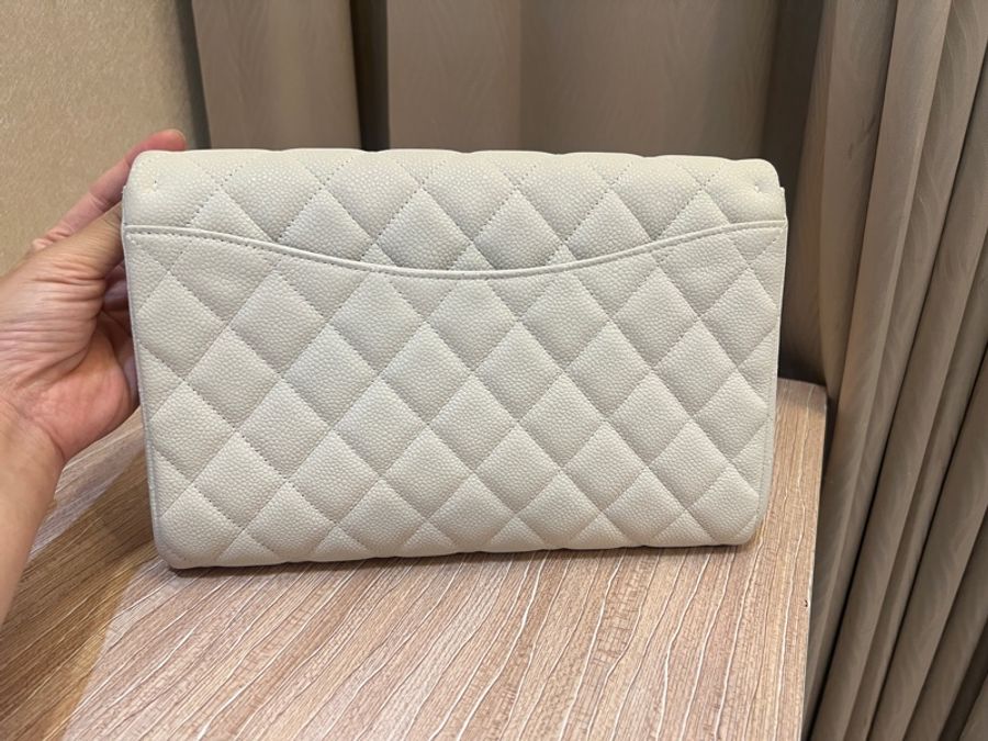 香奈兒Chanel 銀扣 白荔枝皮 timeless 手提肩揹腋下包-7