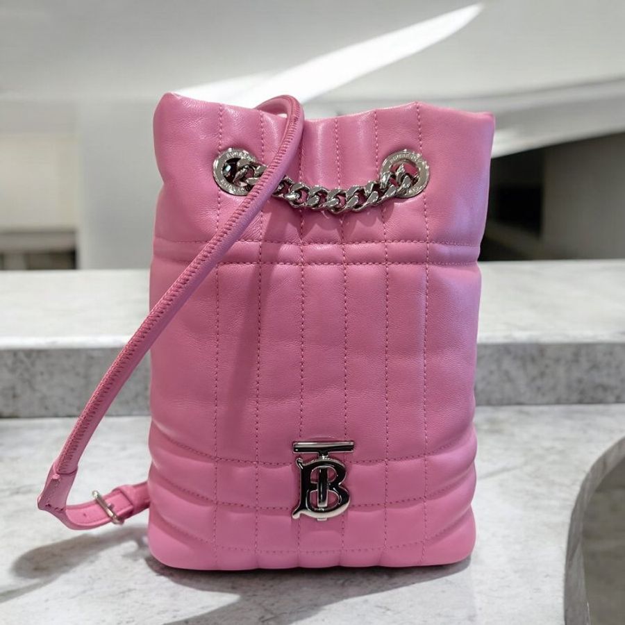 BURBERRY迷你小羊皮絎縫LOIA後背包/粉色-0
