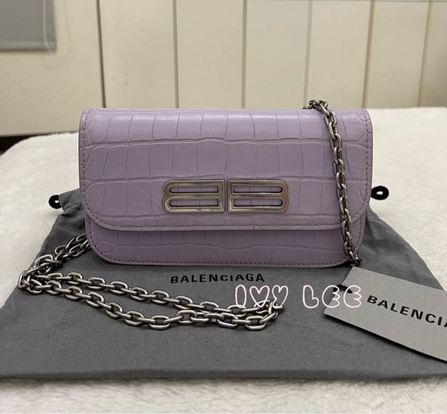 BALENCIAGA 688894 WOC 銀扣肩背包 斜背包 薰衣草紫鱷魚壓紋小牛皮 二手精品-0