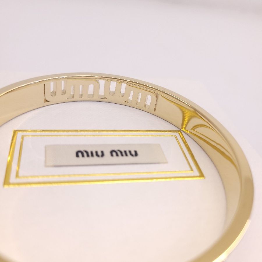 MIUMIU 字母LOGO琺瑯手環(桃紅色/金色) M-2