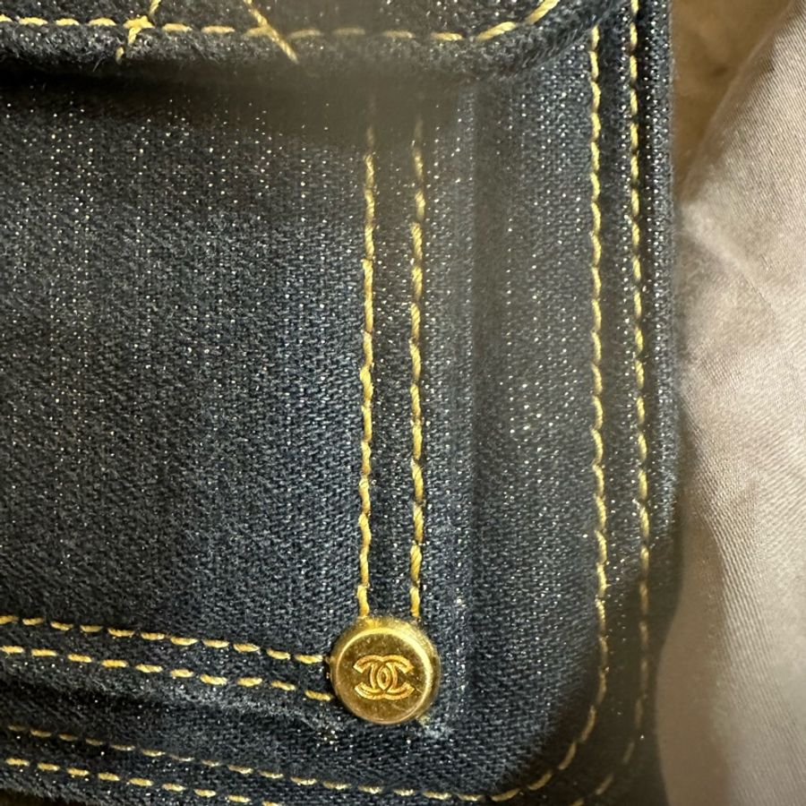香奈兒 23s 黑單寧牛仔郵差包（中號）-11