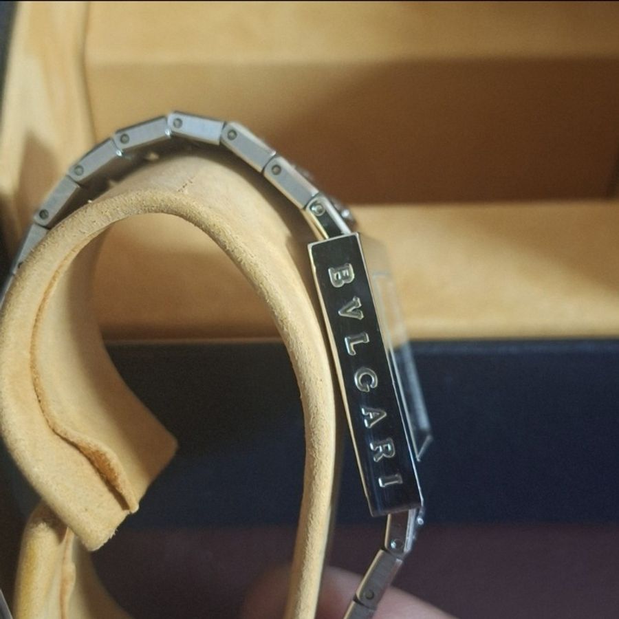 Bvlgari 方形鏈帶石英腕錶-3