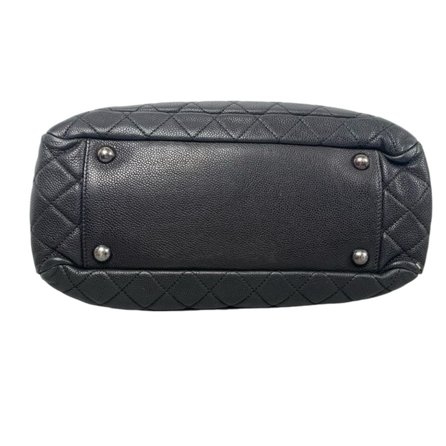 Chanel Caviar Tote Bag-3