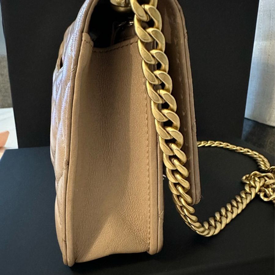 Chanel 奶茶色調節扣WOC-25
