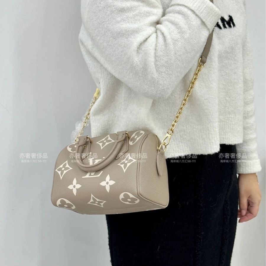 LV M46575經典Speedy Bandoulière 20 Empreinte皮革手提/斜背包(斑鳩灰色/ 奶油色)-2