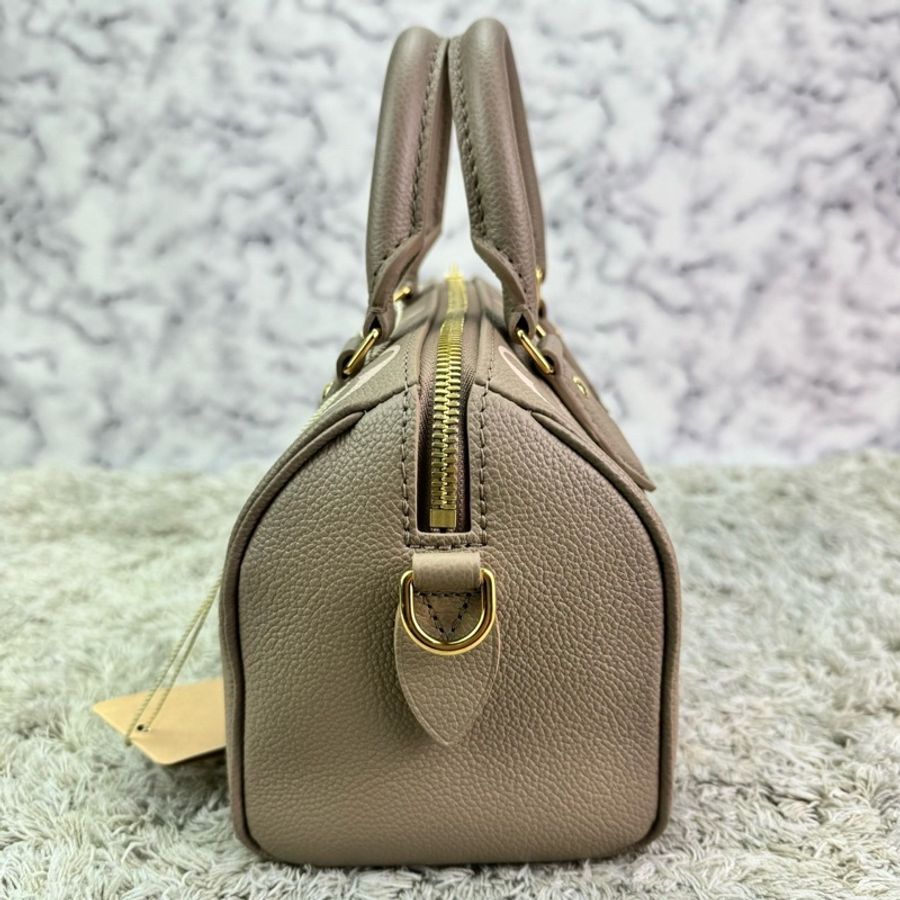 LV M46575經典Speedy Bandoulière 20 Empreinte皮革手提/斜背包(斑鳩灰色/ 奶油色)-9