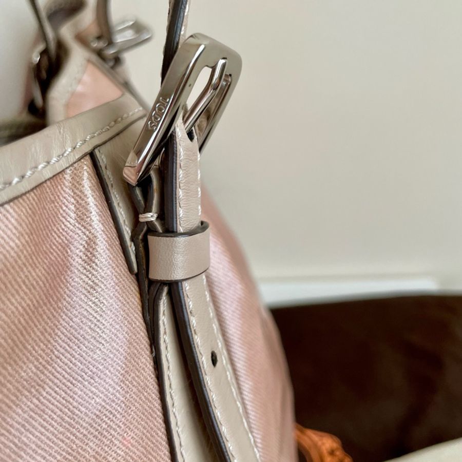 TOD’S  G-Bag 漆亮帆布肩背包 斜背包 手提包 防水包 粉膚色-11