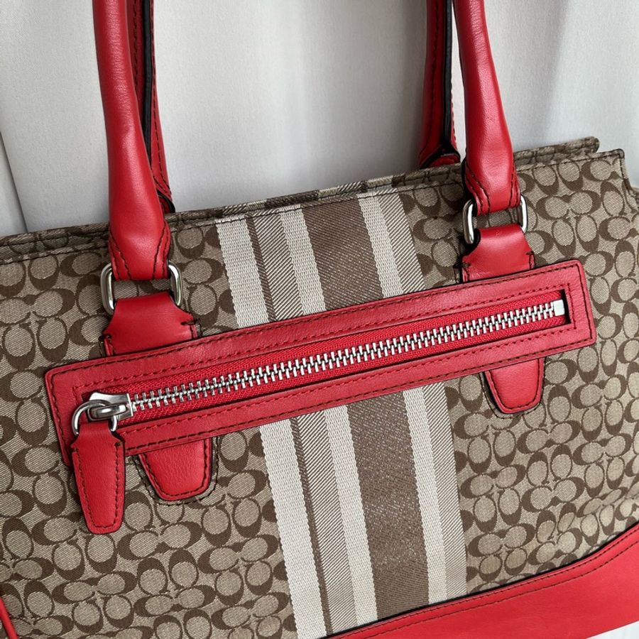 (限定款)Coach 聖誕節限定 經典老花 肩背包 單肩包 手提包-6