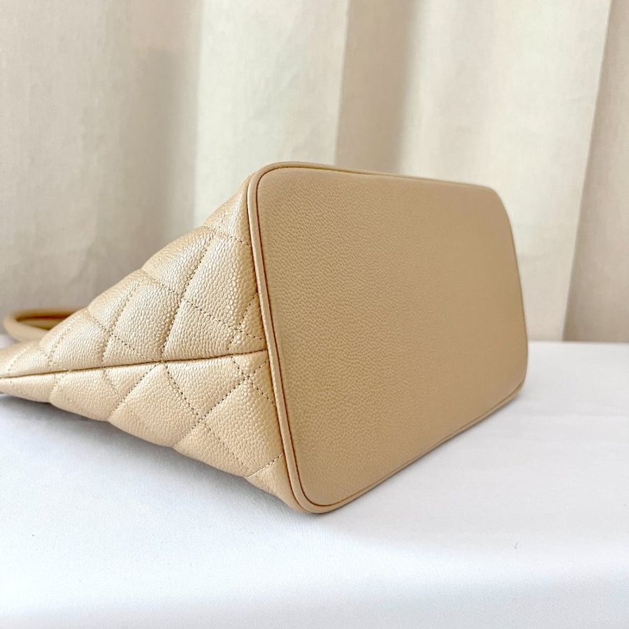 CHANEL Medallion tote bag 米色金幣托特包肩背包手提袋 有卡貼書仔 中古美品vintage-3