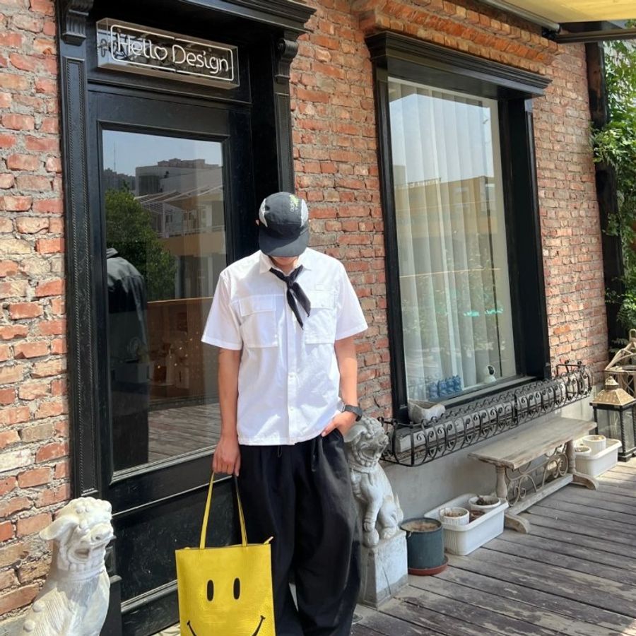 "限時降價"-Moschino Smiley® 納帕皮購物袋 - 可愛Smiley®與柔軟羊皮的完美結合《當季專櫃正售★全新商品 》-7
