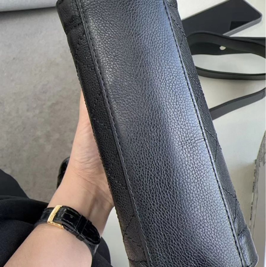 Chanel香奈兒黑金手提款 荔枝牛皮鏈條包-4