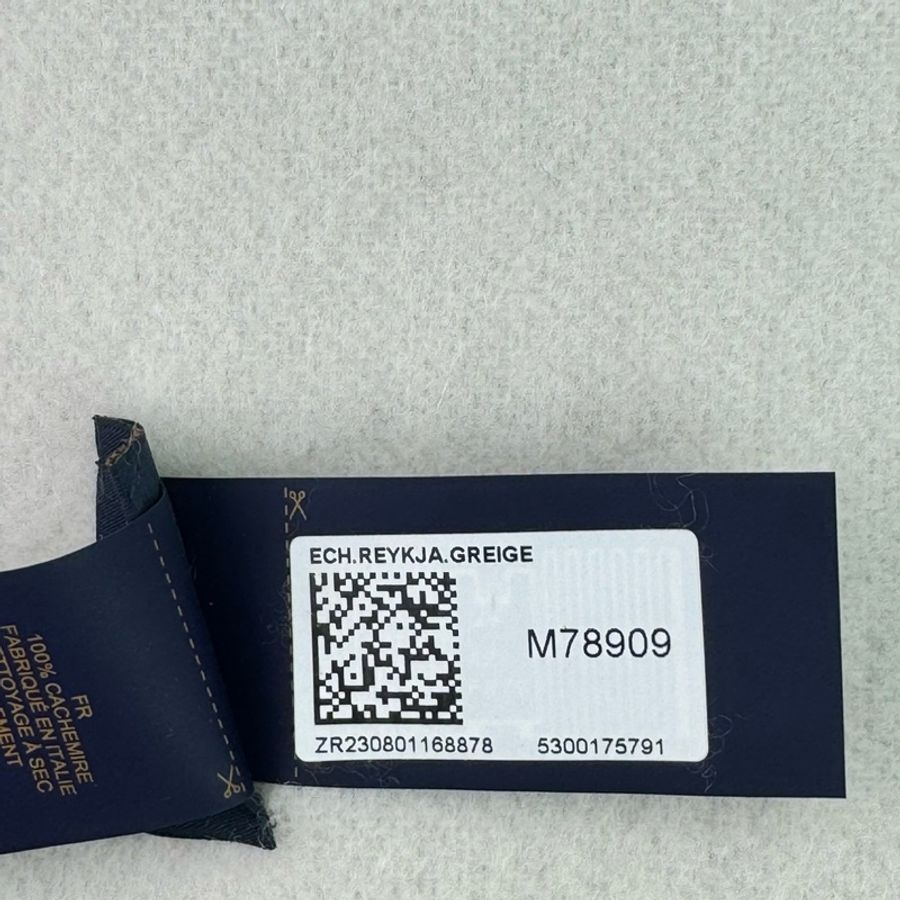 LV M78909 Reykjavik系列Monogram織花羊絨雙面針織圍巾 灰褐色-9