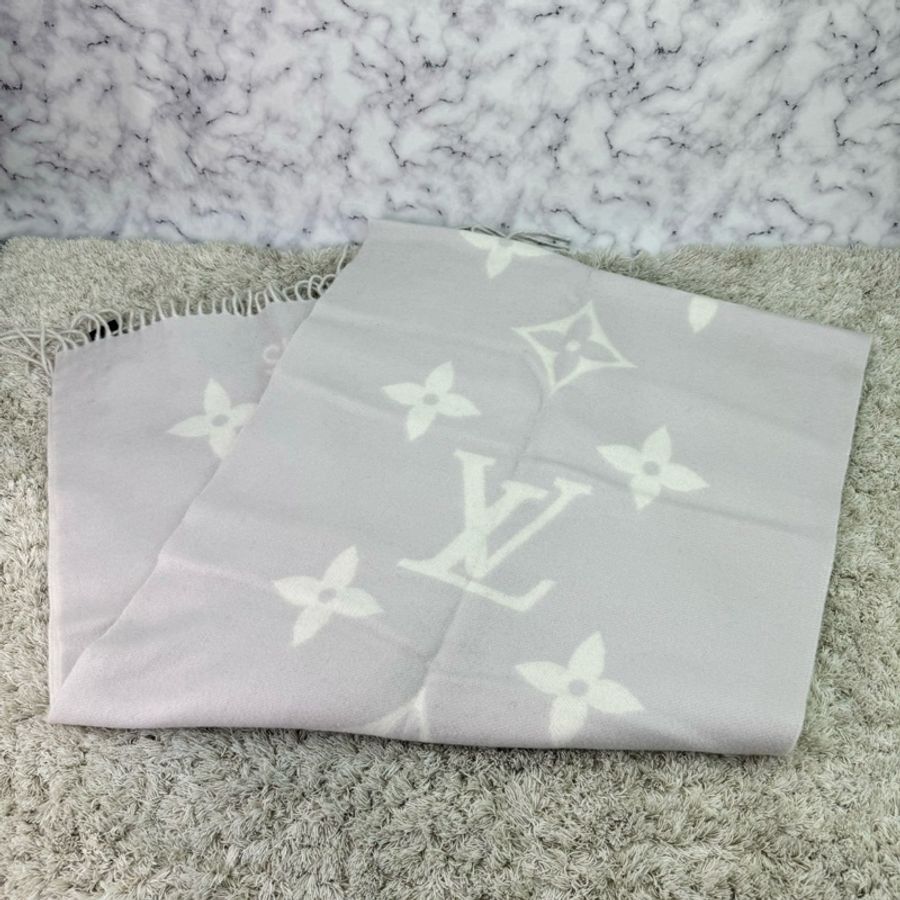 LV M78909 Reykjavik系列Monogram織花羊絨雙面針織圍巾 灰褐色-20