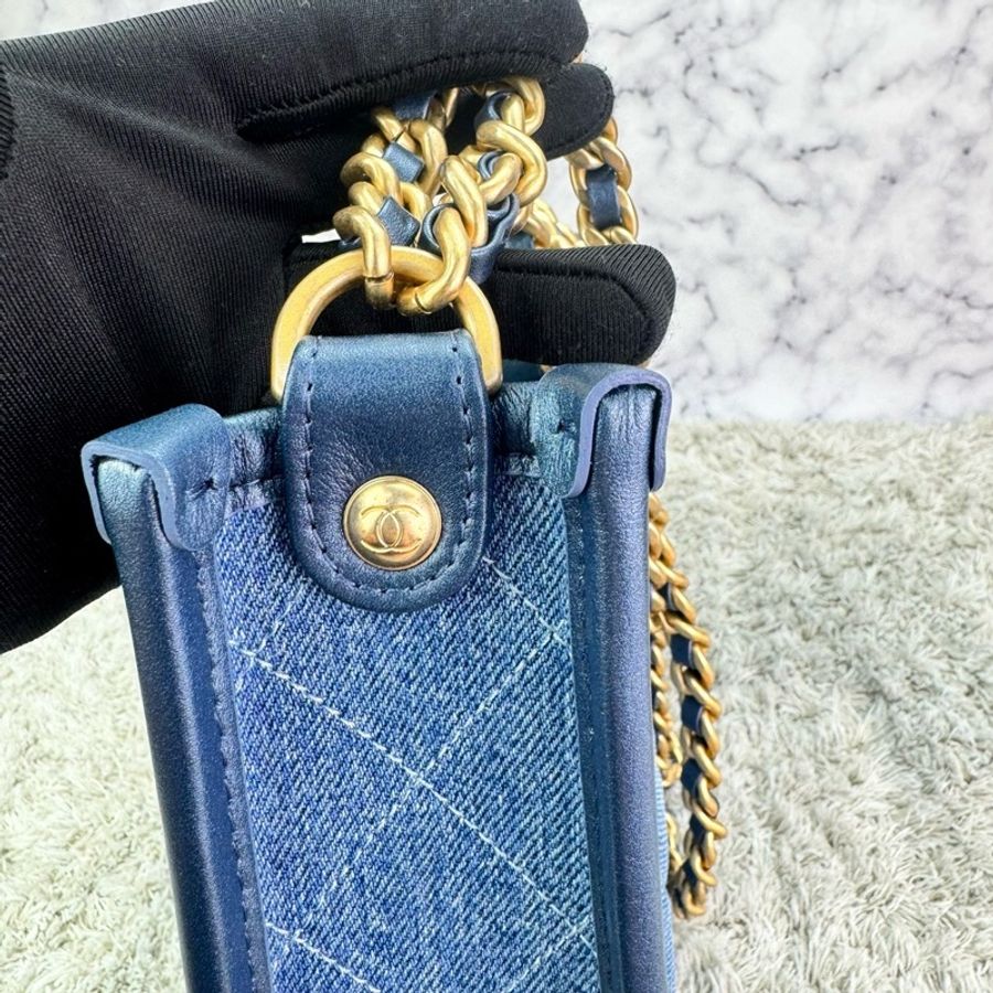 香奈兒 CHANEL 24S 水洗漸變牛仔菱格伊芙琳hobo包 馬鞍鏈條斜背 托特包-17