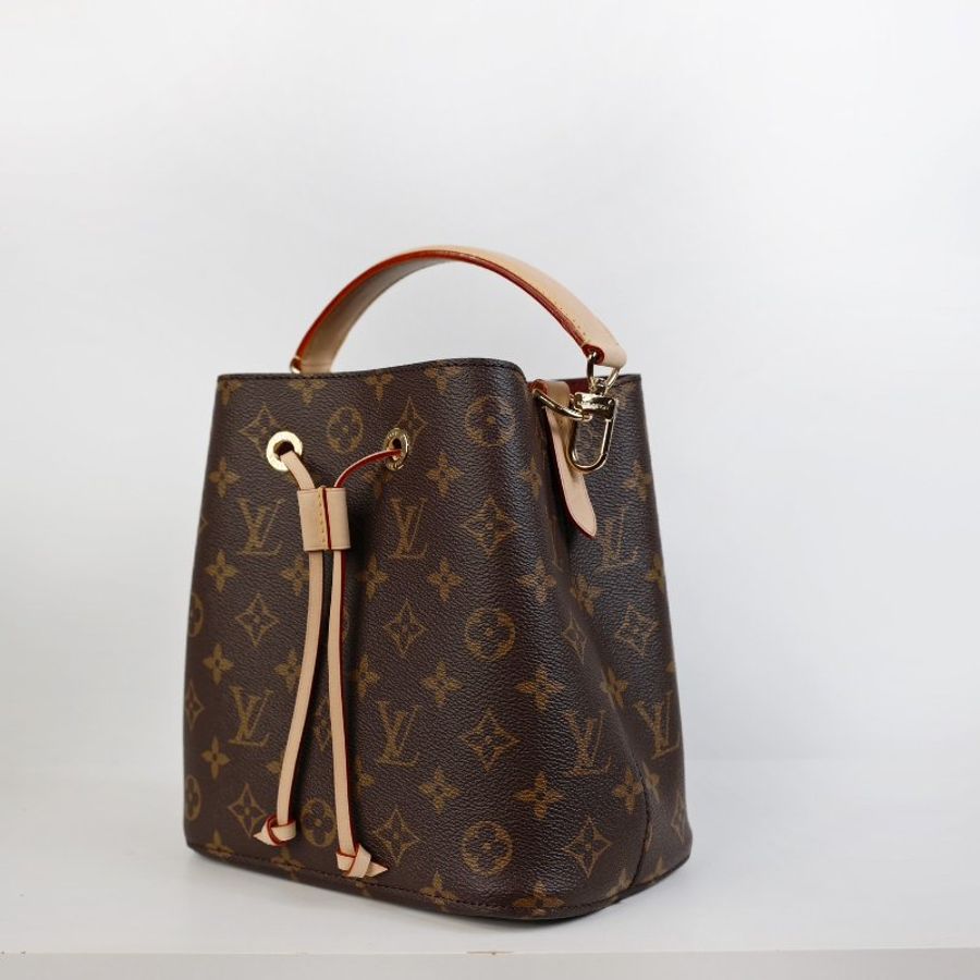 LV Néonoé BB M46581 新款水桶包-13