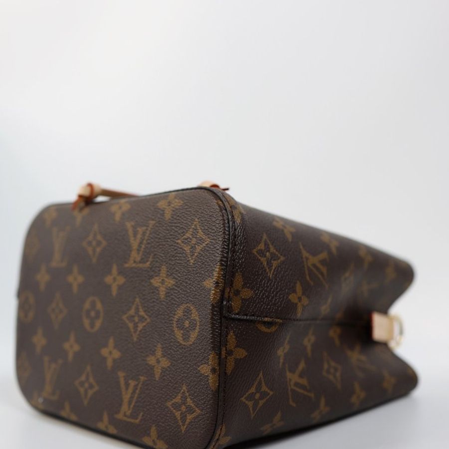 LV Néonoé BB M46581 新款水桶包-15