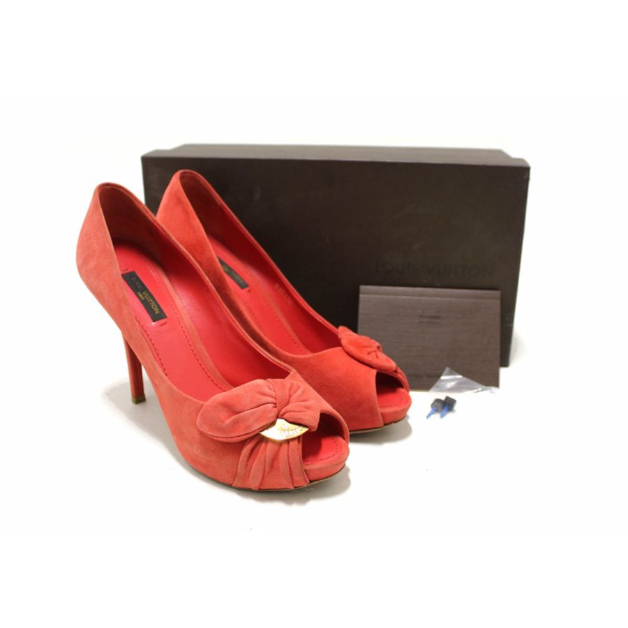 Louis Vuitton Red Suede Leather Pumps Shoes Size 37-12