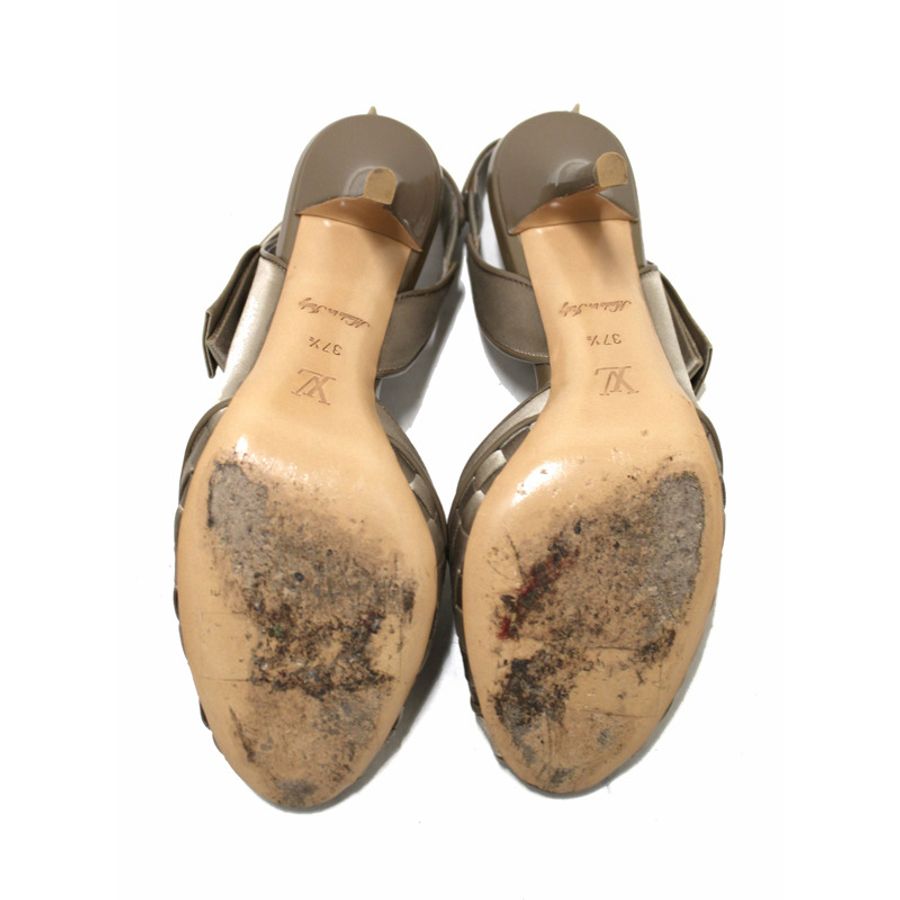 Louis Vuitton Taupe Satin Bow Woven Open Toe Pump Shoes Size 37.5-4