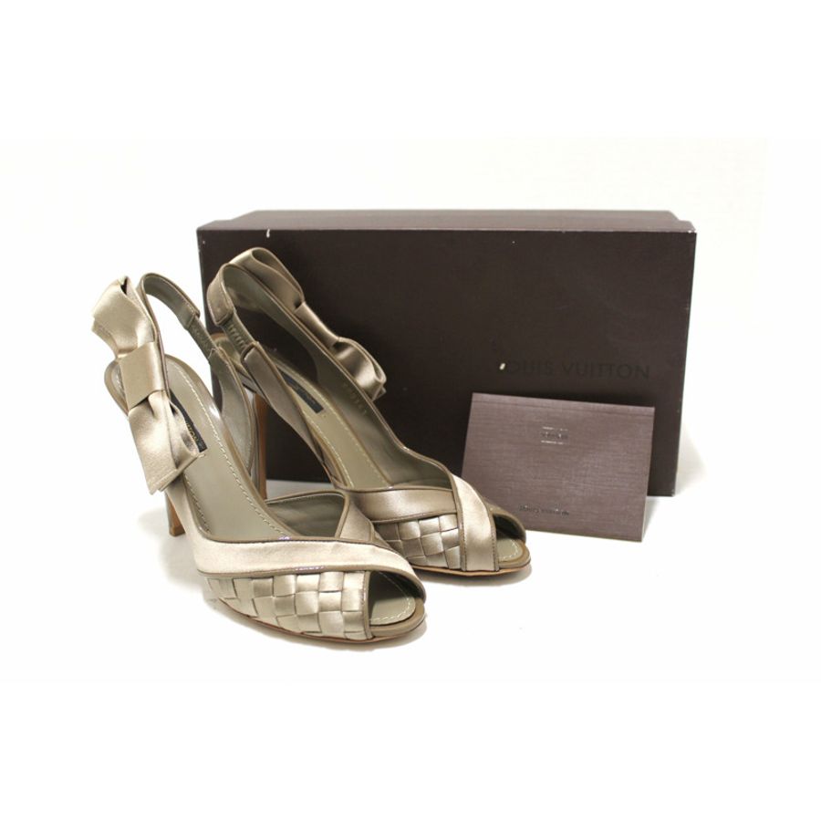 Louis Vuitton Taupe Satin Bow Woven Open Toe Pump Shoes Size 37.5-8