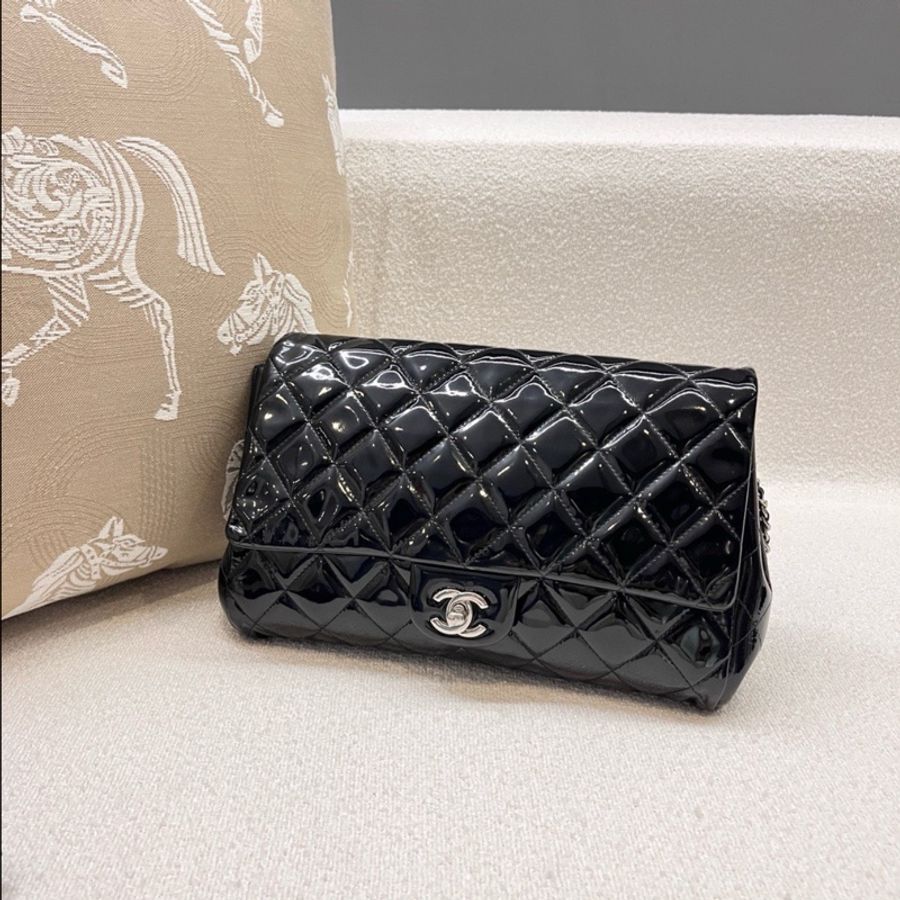 Chanel CF系列 漆皮黑銀 單肩包-2