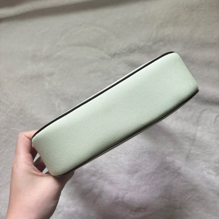 TORY BURCH TB EMERSON 防刮 牛皮 腋下包 麻將包 月牙包 單肩包 手提包(薄荷綠)-7