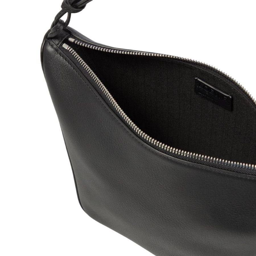 【LOEWE 羅威】Mini Hammock Hobo 迷你 經典小牛皮 肩背包 腋下包 吊床包 黑色-3