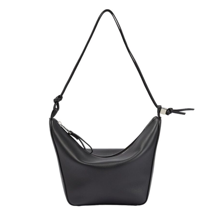 【LOEWE 羅威】Mini Hammock Hobo 迷你 經典小牛皮 肩背包 腋下包 吊床包 黑色-4